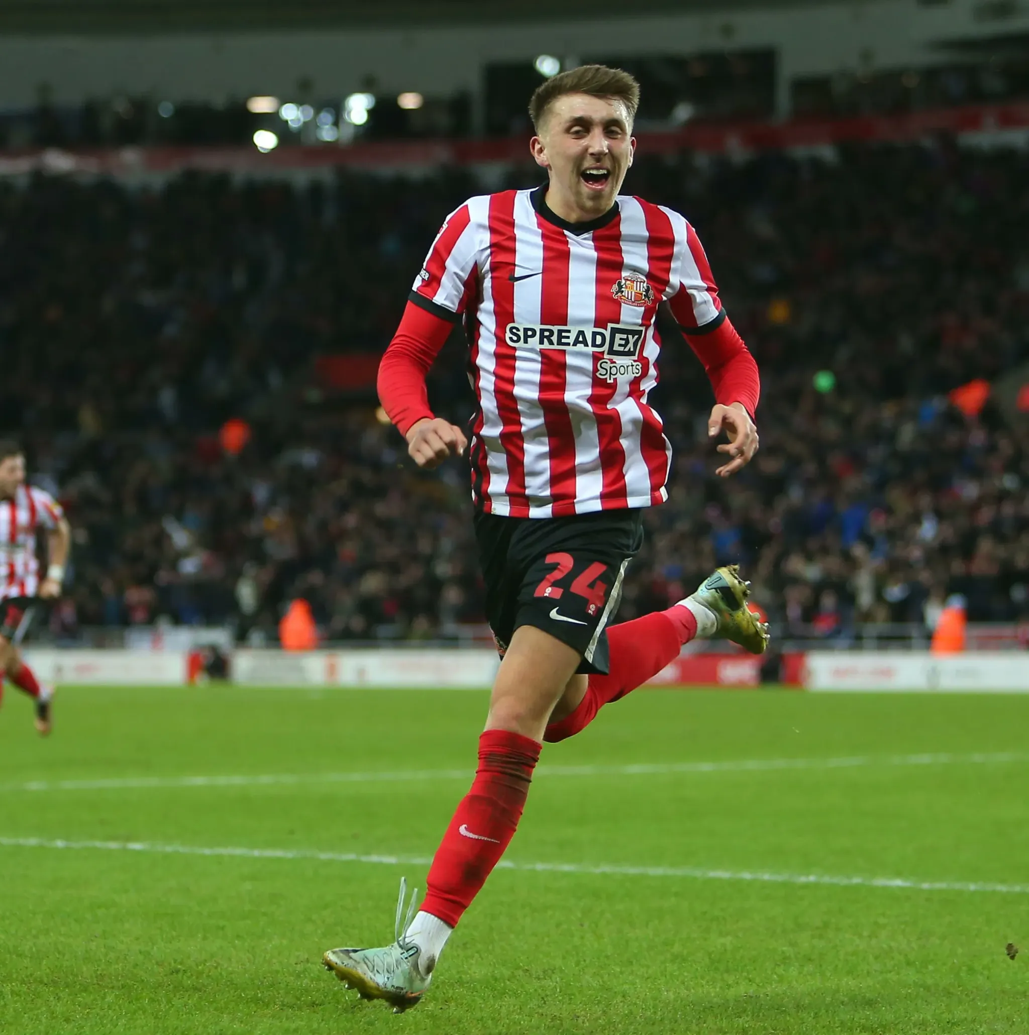 登录入口-天空体育：桑德兰中场丹-尼尔敲定租借加盟伊普斯维奇