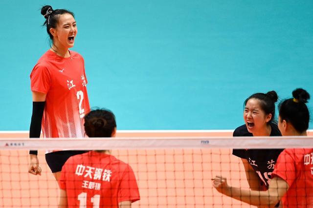 全站官方平台-伤病满营江苏女排受桎梏 波动起伏大将迎新老更替